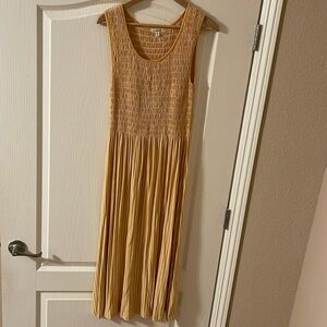 Max Studio Smocked Midi Dress Yellow Stripe Scoop Neck Pullover Sleeveless Sz M